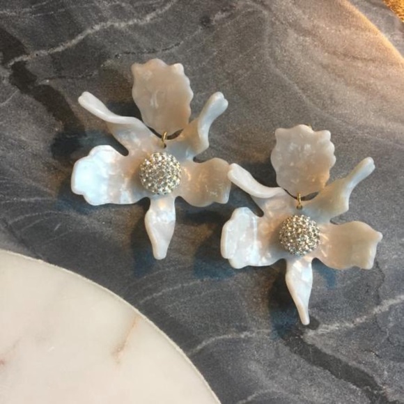 Lela Sadoughi Crystal Lily Earrings in White Mother of Pearl - Picture 2 of 3